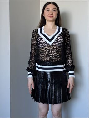 CHANEL 17P Archival Black Lace Sport-Chic Blouse Top FR 36 Mint Condition